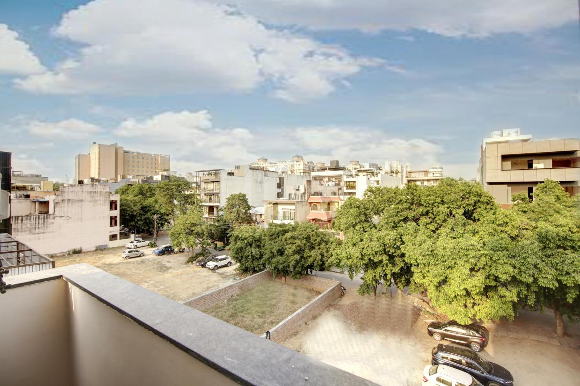 Limewood Stay - Fortis Hospital Gurgaon Dış mekan fotoğraf