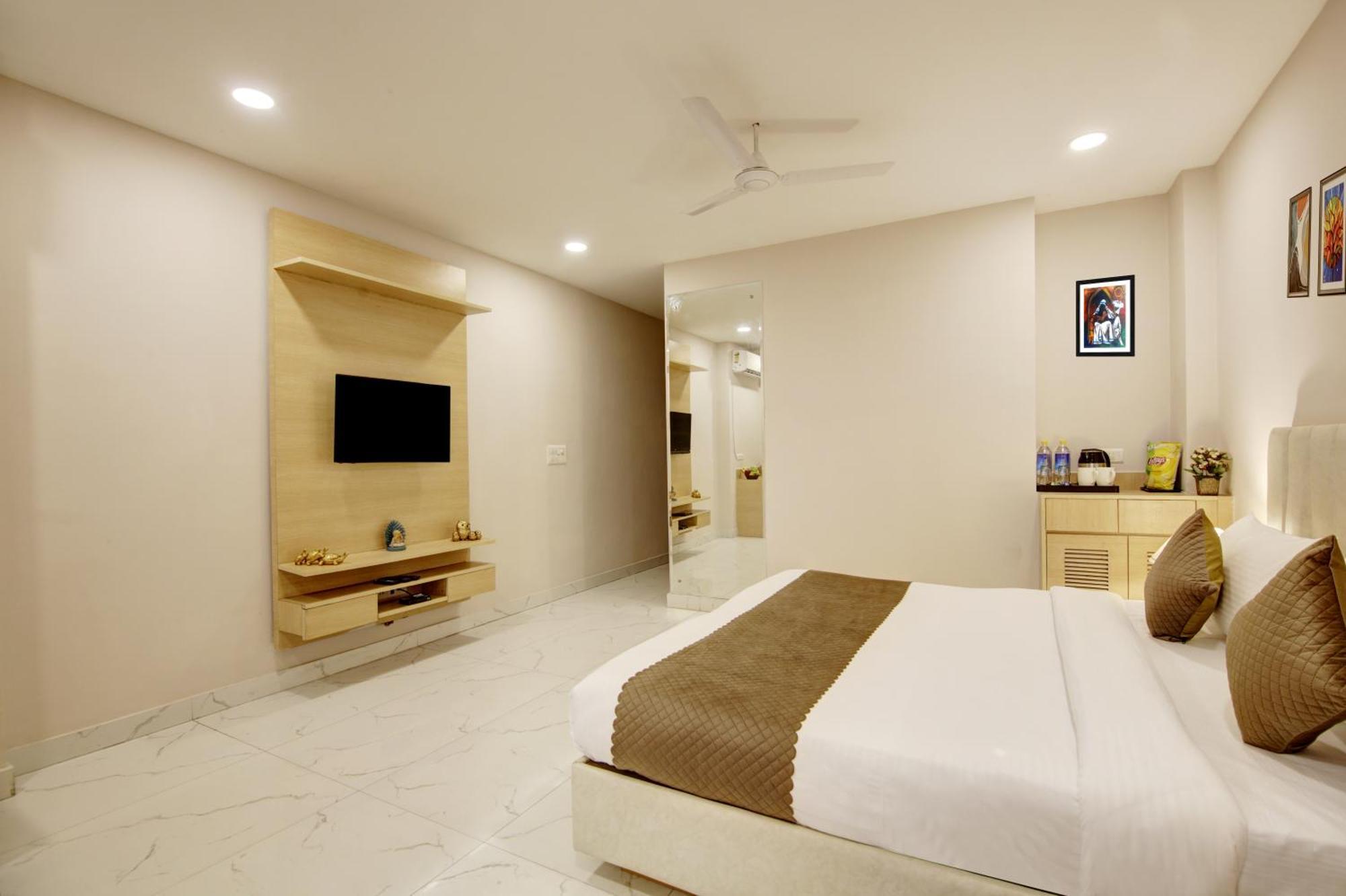 Limewood Stay - Fortis Hospital Gurgaon Dış mekan fotoğraf