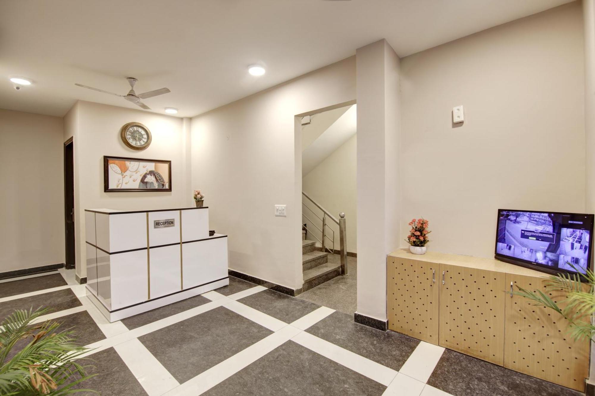 Limewood Stay - Fortis Hospital Gurgaon Dış mekan fotoğraf