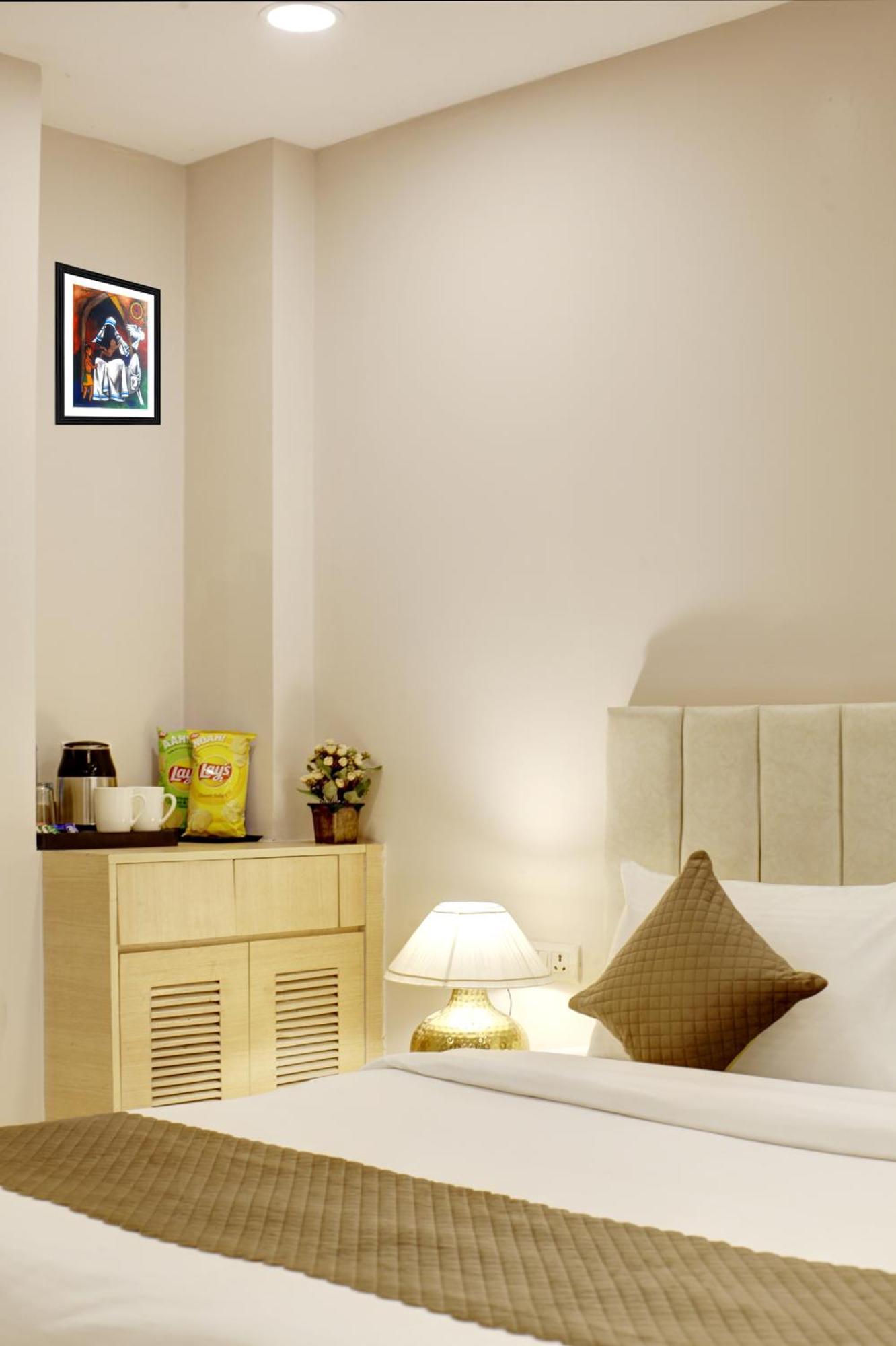 Limewood Stay - Fortis Hospital Gurgaon Dış mekan fotoğraf